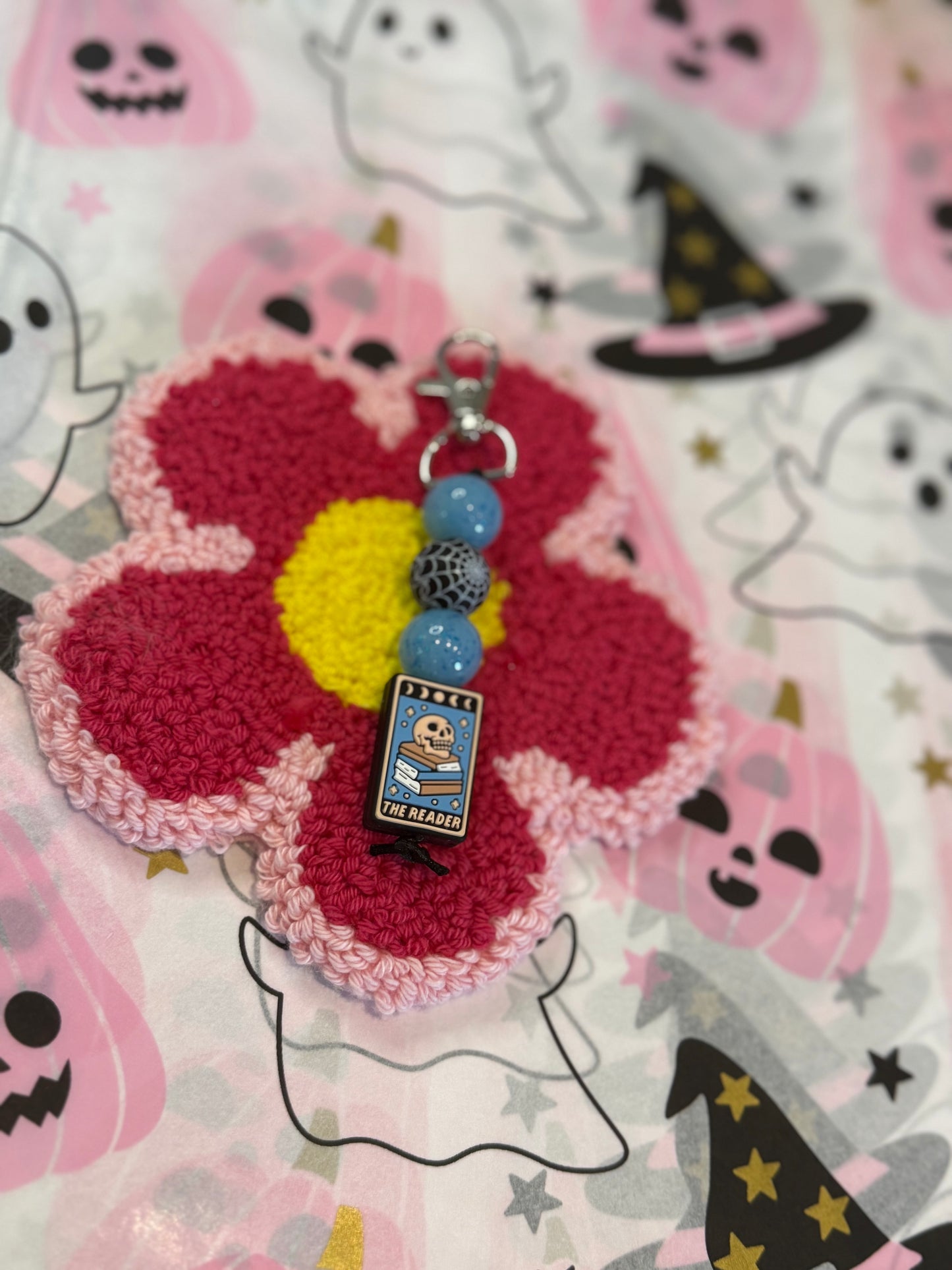 Kindle charm 015