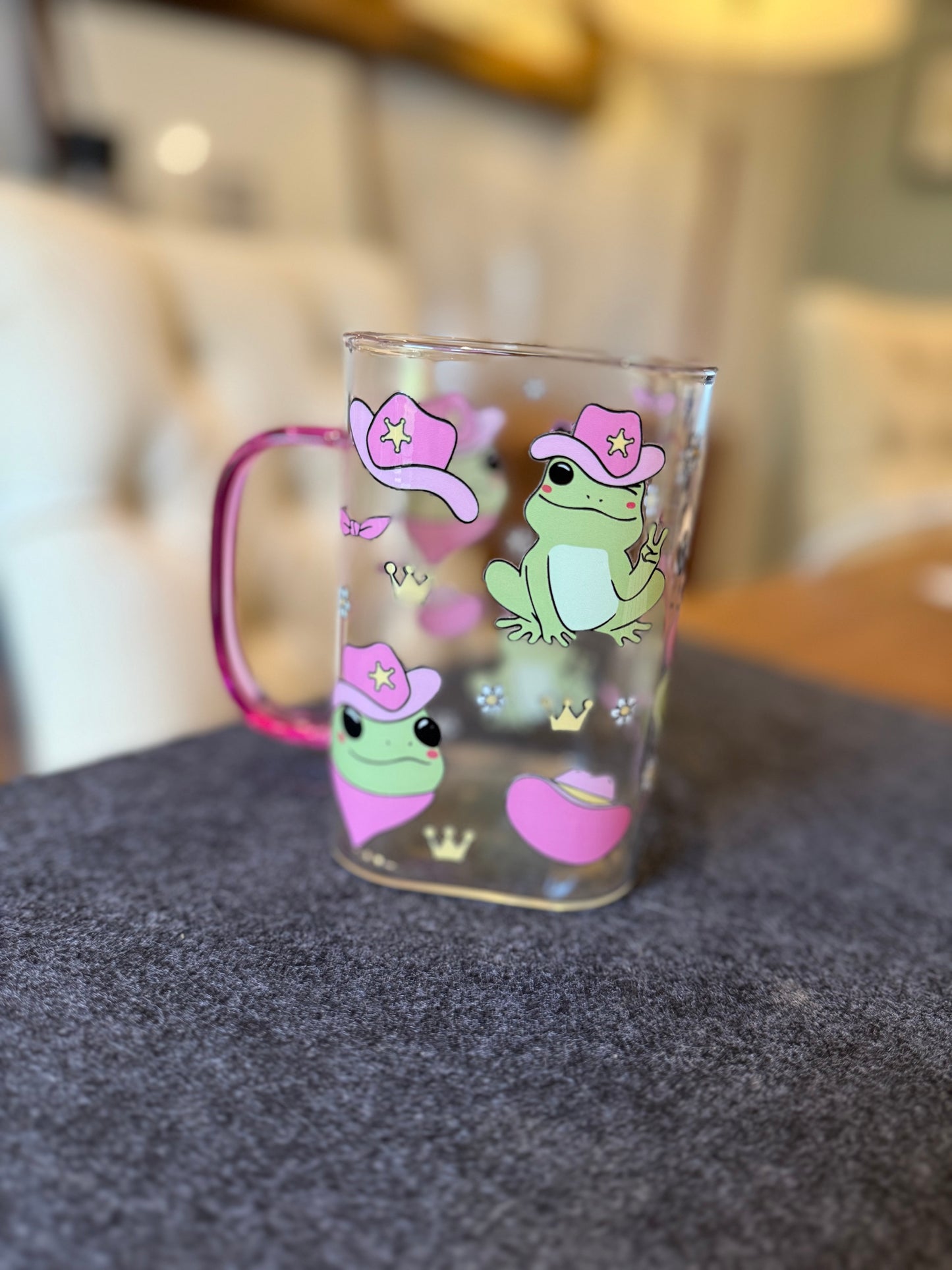 Howdy frog glass mug