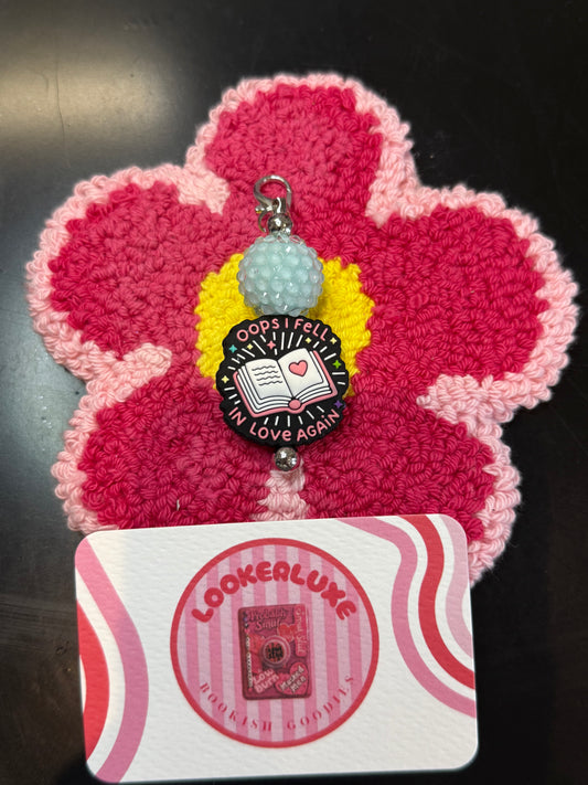 Kindle charm 017
