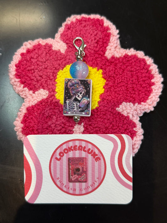 Kindle charm 018