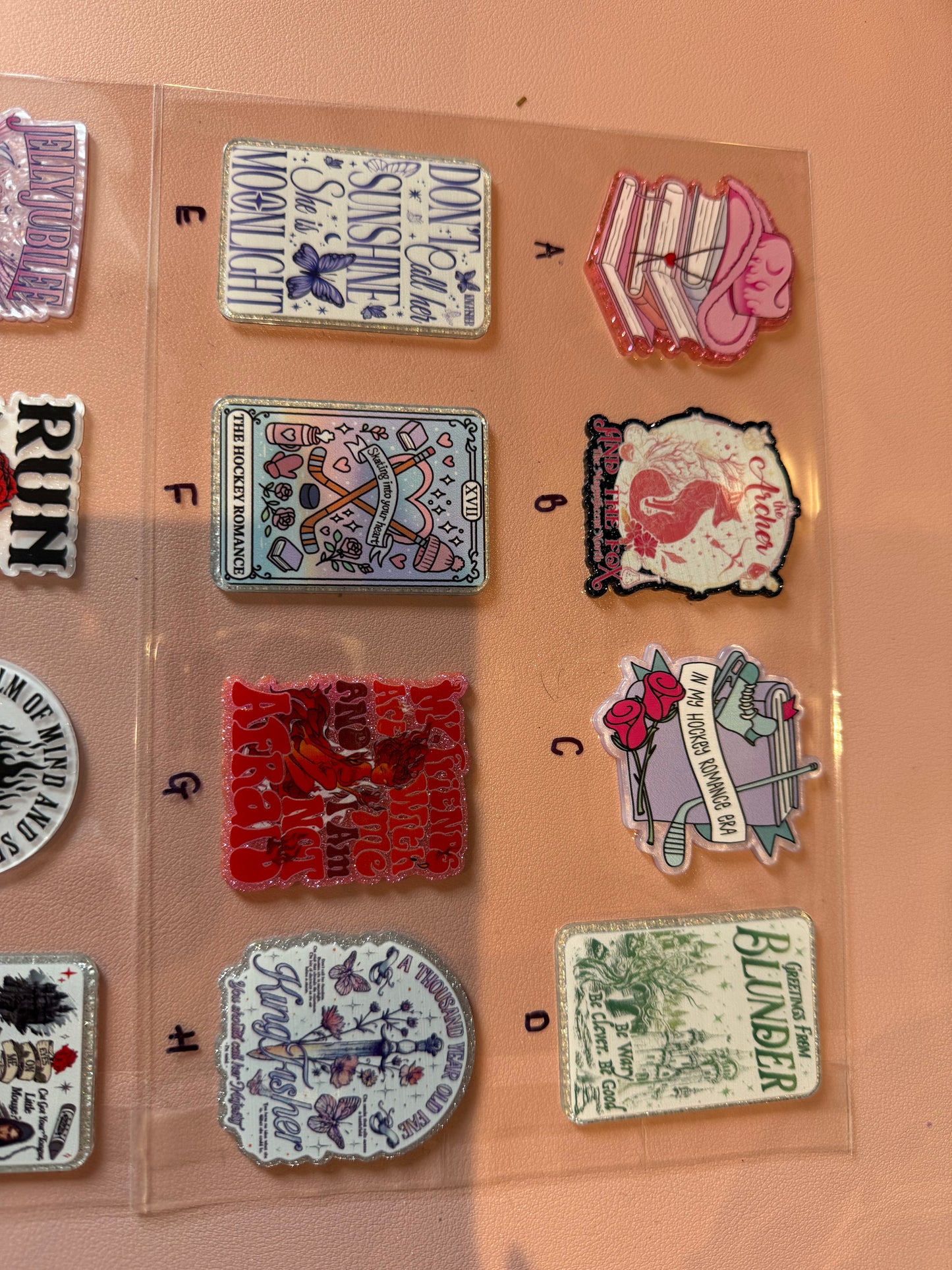 Bookish kindle grip topper add-on